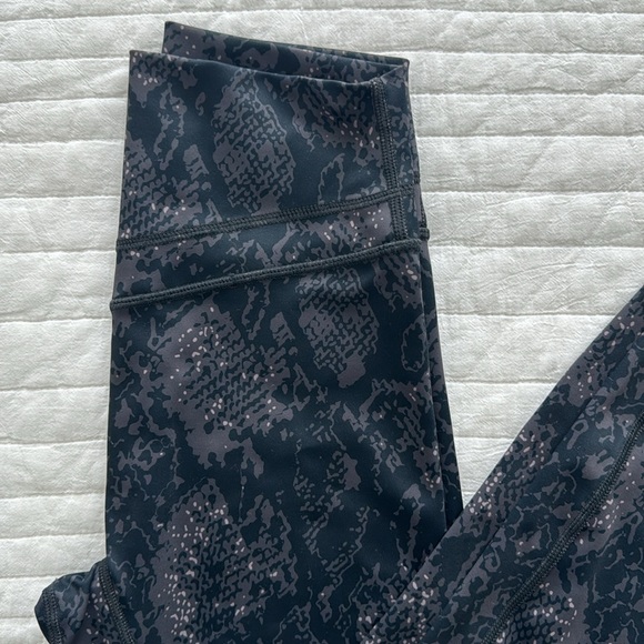 Brand new Vitality Leggings - Picture 3 of 5